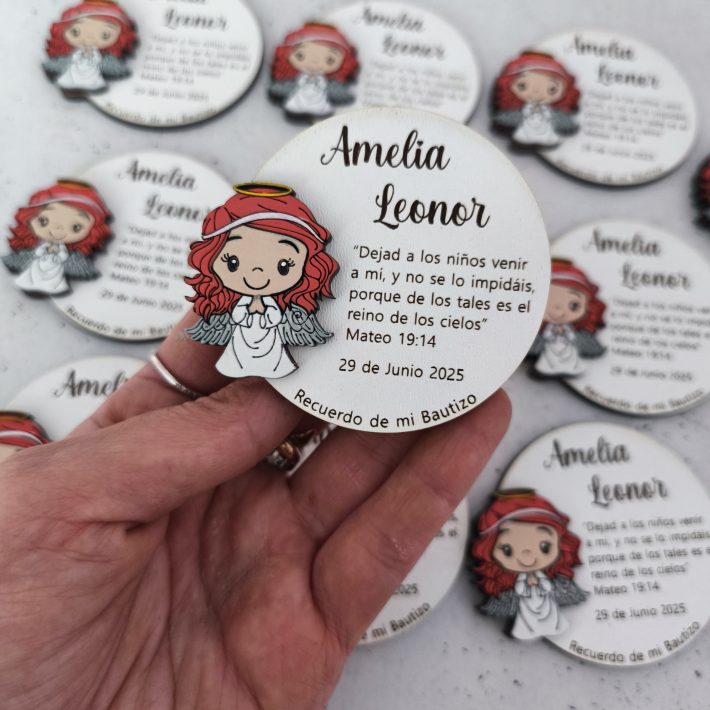 Recuerdo red. Angelita