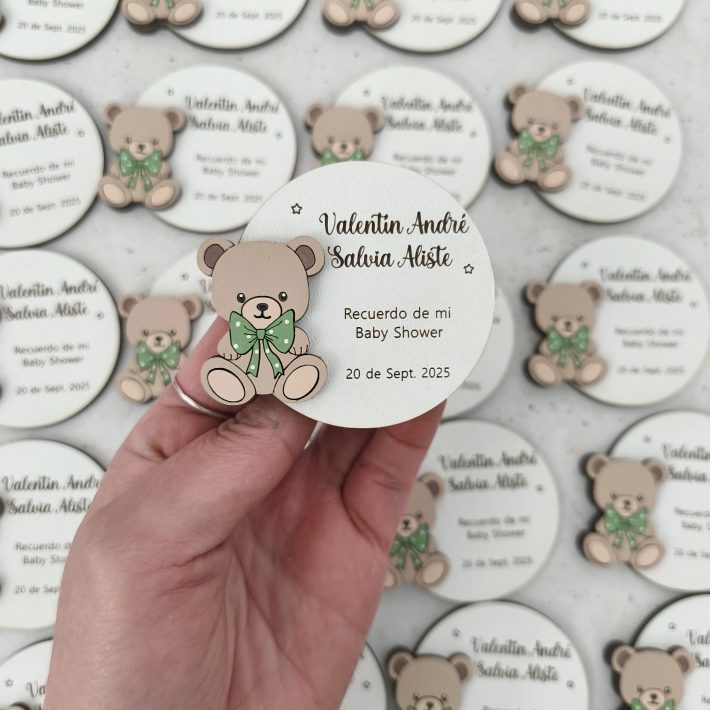 Recuerdo Osito corbatín verde